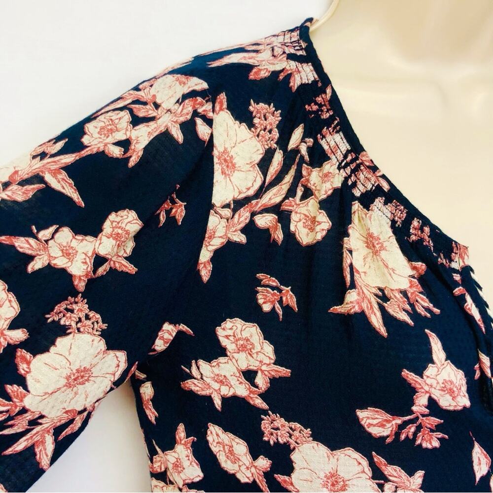 Jessica Simpson Navy Floral Popover Top - Picture 6 of 16